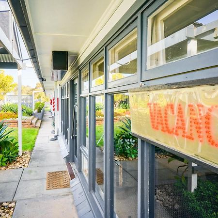 Meningie Waterfront Motel Exterior foto