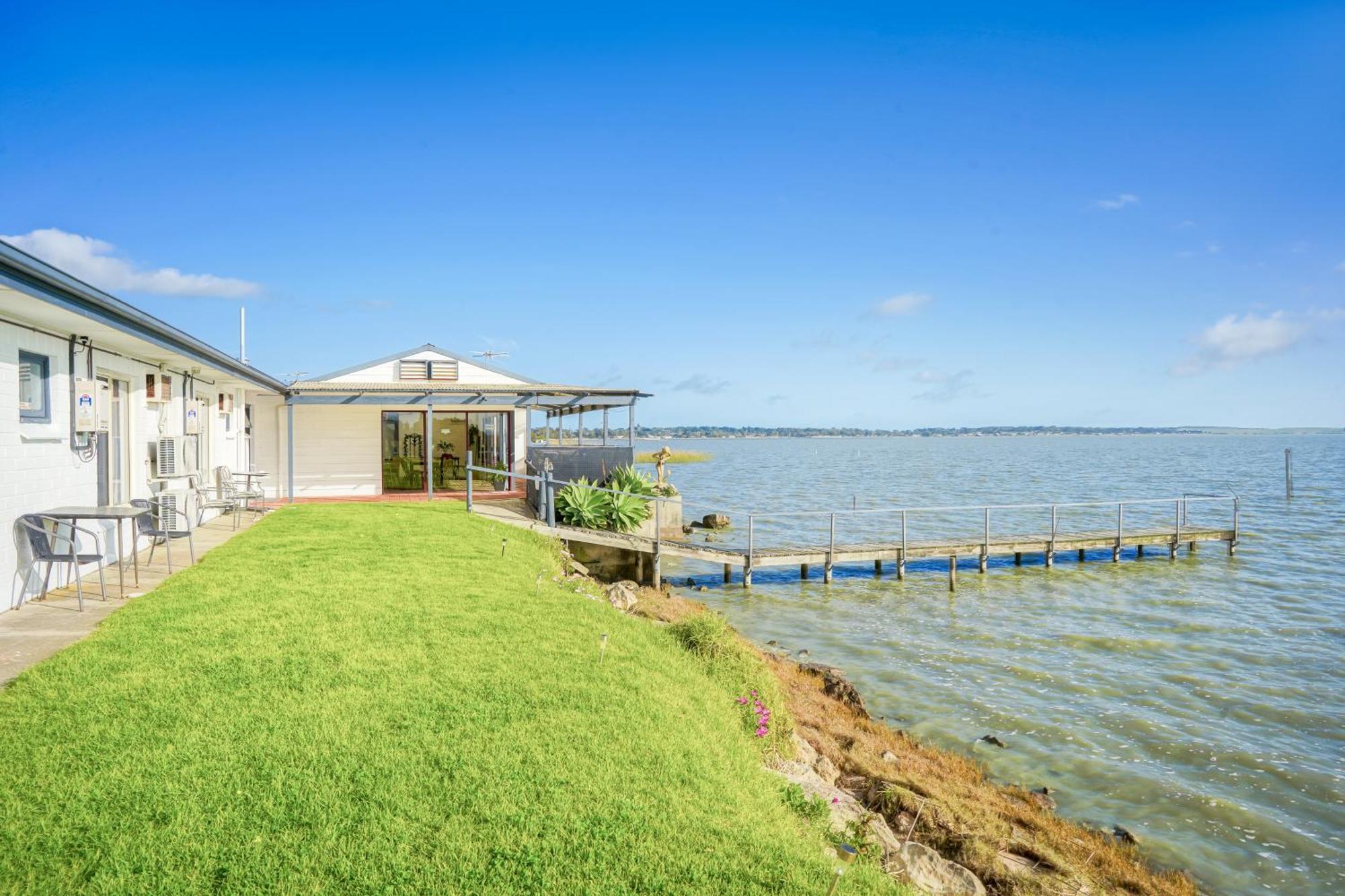 Meningie Waterfront Motel Exterior foto