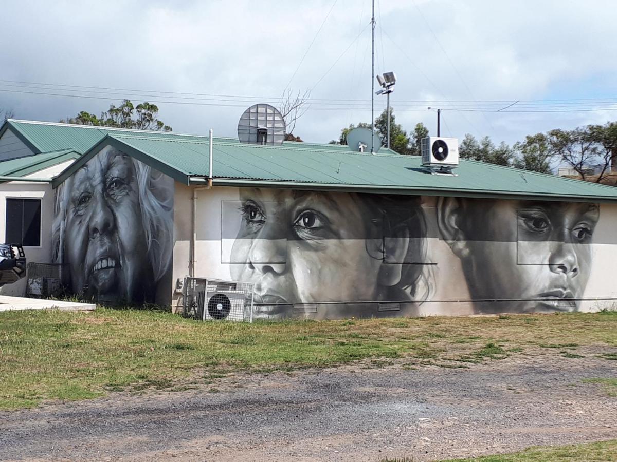 Meningie Waterfront Motel Exterior foto